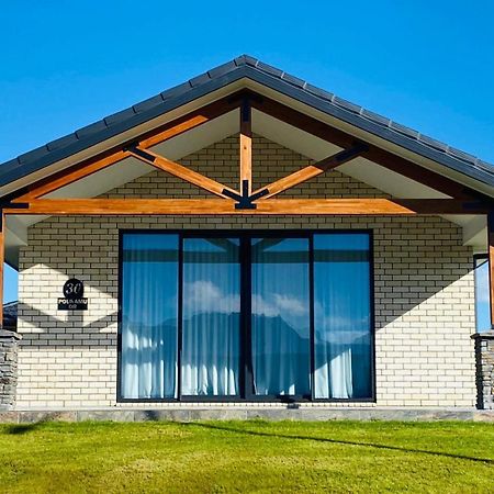 Holiday Home In Beautiful Te Anau Exterior photo